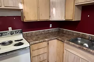 146 N 100 E, Price, UT 84501 - Photo 2