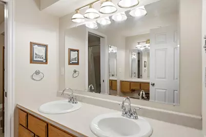 4205 W Oak N, Cedar Hills, UT 84062 - Photo 34