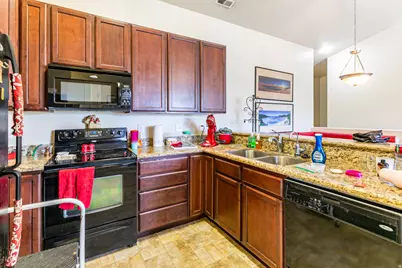713 W Buckingham Dr, North Salt Lake, UT 84054 - Photo 8