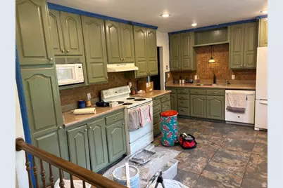 2313 S 150 E, Bountiful, UT 84010 - Photo 2