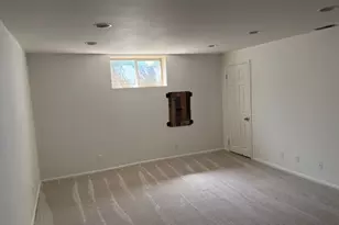 2313 S 150 E, Bountiful, UT 84010 - Photo 30