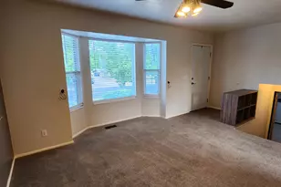6043 W Parkham Way, Kearns, UT 84118 - Photo 4