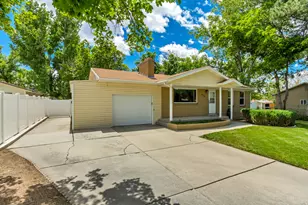 476 E 10425 S, Sandy, UT 84070 - Photo 2