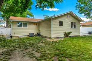 476 E 10425 S, Sandy, UT 84070 - Photo 34