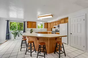 476 E 10425 S, Sandy, UT 84070 - Photo 8
