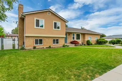 570 S 150 W, Centerville, UT 84014 - Photo 2