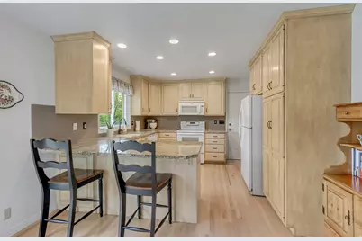 570 S 150 W, Centerville, UT 84014 - Photo 8