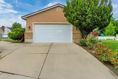 570 S 150 W, Centerville, UT 84014 - Photo 32