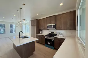 11019 S Freestone Rd W, South Jordan, UT 84009 - Photo 4