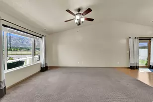 429 W 2125 N, Harrisville, UT 84414 - Photo 14