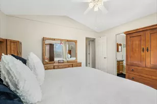 4627 W Aire Dr, West Jordan, UT 84088 - Photo 16