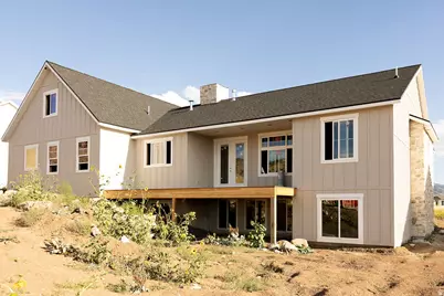 1139 E Center St, Hyde Park, UT 84318 - Photo 4