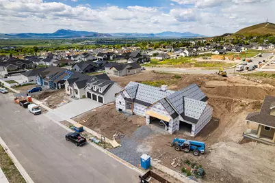 1139 E Center St, Hyde Park, UT 84318 - Photo 30