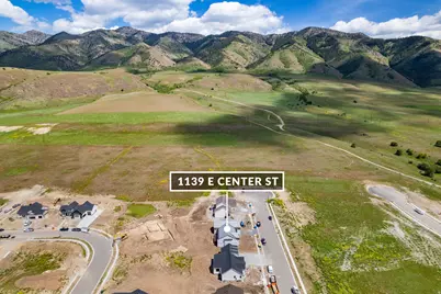 1139 E Center St, Hyde Park, UT 84318 - Photo 38
