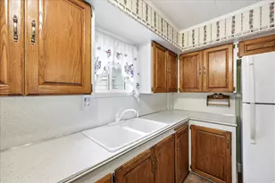 1255 W 800 S, Salt Lake City, UT 84104 - Photo 14