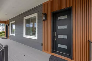373 E 800 S, Salt Lake City, UT 84111 - Photo 2