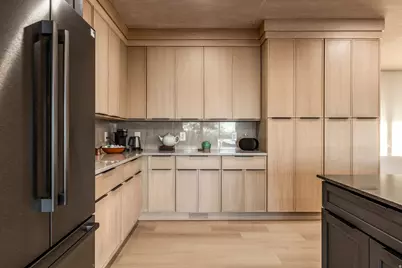 822 N Grandridge Ct, Salt Lake City, UT 84103 - Photo 24