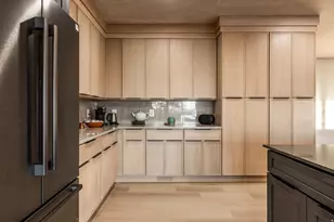 822 N Grandridge Ct, Salt Lake City, UT 84103 - Photo 24