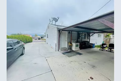 5216 S Pieper Blvd, Salt Lake City, UT 84118 - Photo 20