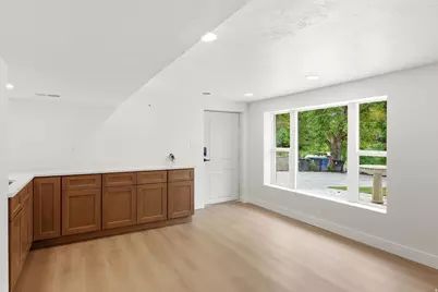 4215 S Holladay Blvd, Holladay, UT 84124 - Photo 32