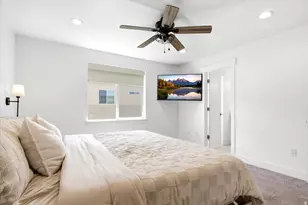10 W Beebe Ln S, Murray, UT 84107 - Photo 14