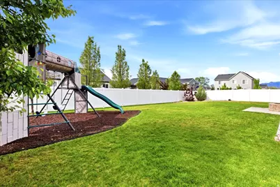 352 E 570 S #26, Lehi, UT 84043 - Photo 26