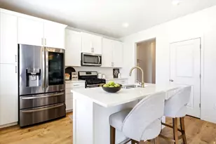 352 E 570 S, Lehi, UT 84043 - Photo 6
