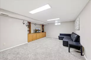 2215 S Broadmoor, Salt Lake City, UT 84109 - Photo 18
