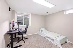 2215 S Broadmoor, Salt Lake City, UT 84109 - Photo 16