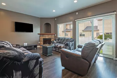 2167 N 2040 W, Lehi, UT 84048 - Photo 4