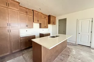 6897 W Gravel Cross Way, West Jordan, UT 84081 - Photo 2