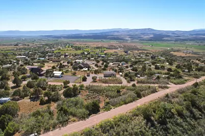 22660 Fish Pond Dr #B124, Mount Pleasant, UT 84647 - Photo 4