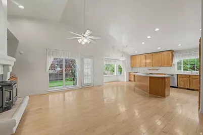1148 E 250 N, Orem, UT 84097 - Photo 4