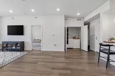 155 E 900 S #102, Ogden, UT 84404 - Photo 12