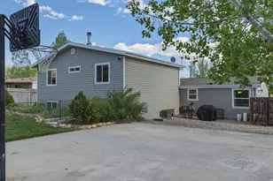435 E 100 S, Fairview, UT 84629 - Photo 6