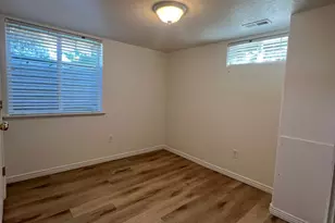 265 E 400 S, Bountiful, UT 84010 - Photo 8