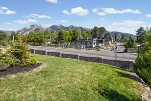 9577 S Hidden Pine Ln, Sandy, UT 84092 - Photo 72
