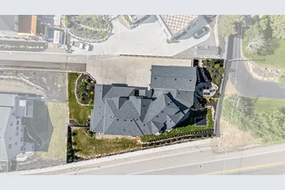 9577 S Hidden Pine Ln, Sandy, UT 84092 - Photo 76