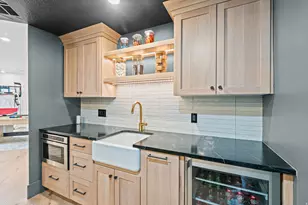 9577 S Hidden Pine Ln, Sandy, UT 84092 - Photo 52
