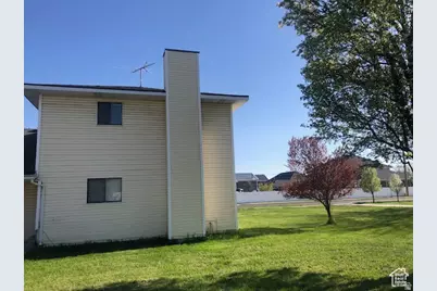 685 E 12000 Blvd S, Draper, UT 84020 - Photo 32