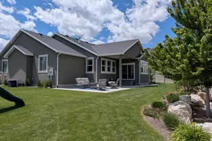 1332 W Salmon Caddis Dr, Bluffdale, UT 84065 - Photo 44