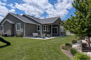1332 W Salmon Caddis Dr, Bluffdale, UT 84065 - Photo 44