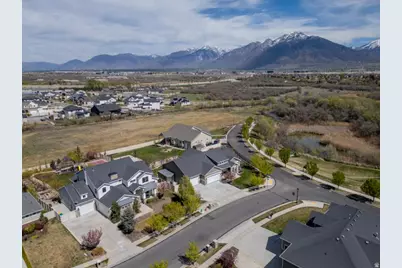 1332 W Salmon Caddis Dr, Bluffdale, UT 84065 - Photo 54