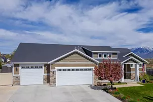 1332 W Salmon Caddis Dr, Bluffdale, UT 84065 - Photo 4