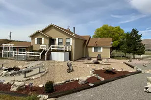 1061 S Copper Rd E, Stockton, UT 84071 - Photo 36