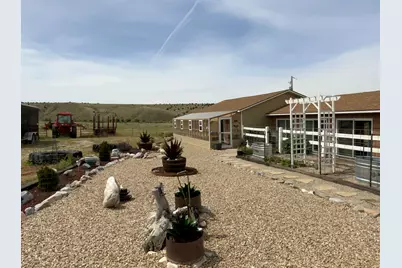1061 S Copper Rd E, Stockton, UT 84071 - Photo 40