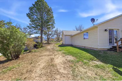 63 N 100 E, Mount Pleasant, UT 84647 - Photo 24