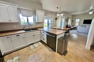 8936 N Barton Creek Dr, Eagle Mountain, UT 84005 - Photo 22