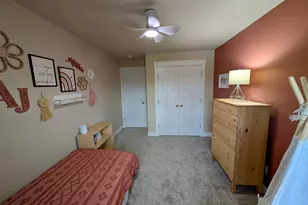 8936 N Barton Creek Dr, Eagle Mountain, UT 84005 - Photo 36
