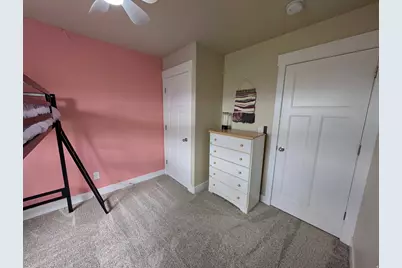 8936 N Barton Creek Dr, Eagle Mountain, UT 84005 - Photo 44